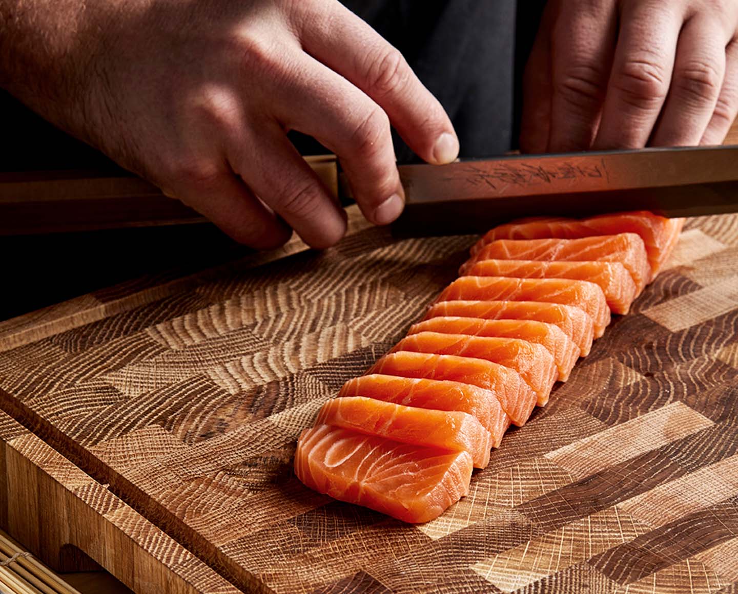 cutting salmon