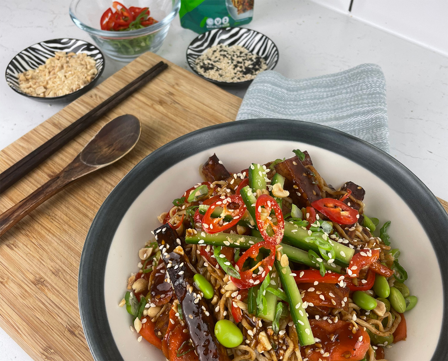 tofu yakisoba salad